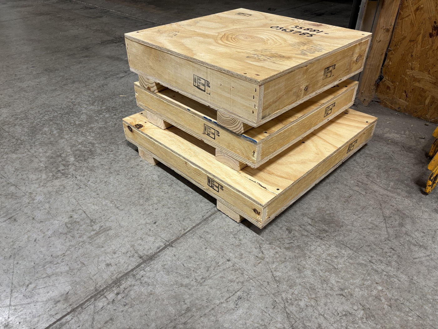 Wood shipping crate detail